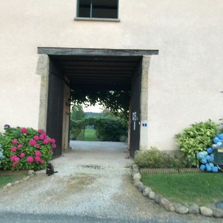 Gite Du Paradis Vieuzos Eksteriør bilde