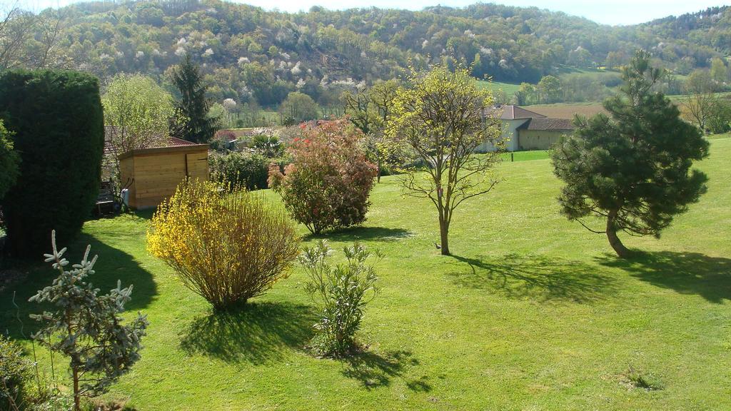 Gite Du Paradis Vieuzos Eksteriør bilde